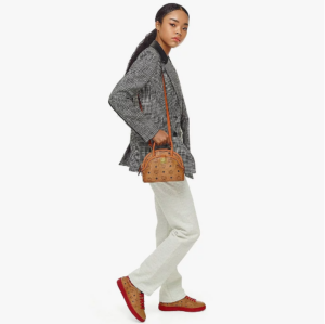 Alternative view of Túi MCM Small Anna Tote in Visetos Cognac MWTBSNN02CO001