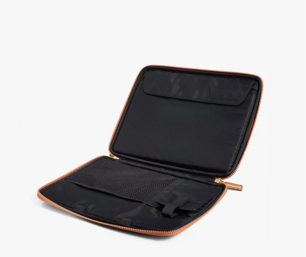 Túi MCM Medium iPad Case Original Cognac MXEAAVI03CO001 - Ảnh 3