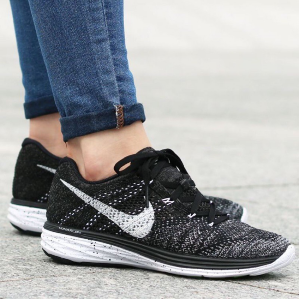 Giày Nike Wmns Flyknit Lunar 3 'Oreo' 698182-001 - Ảnh 3