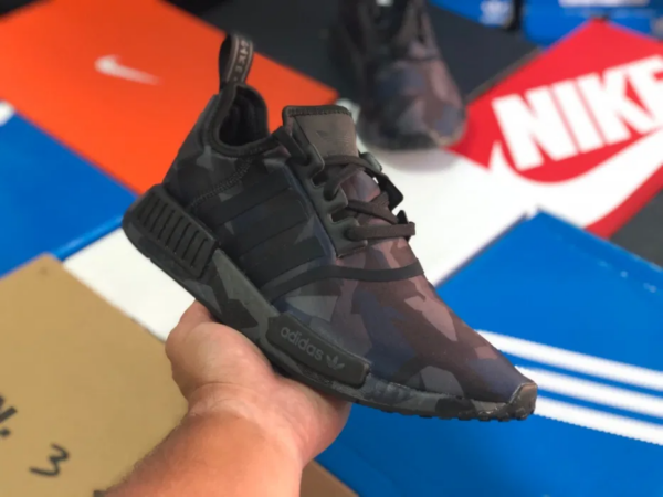 Giày Adidas NMD R1 Fractal Camo 'Black' EF4263 - Ảnh 3
