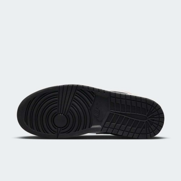 Giay Nike Air Jordan 1 Low SE ‘Flight Club’ DX4334-008