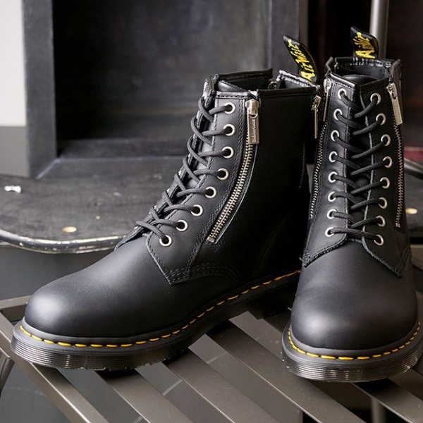 Giày Dr. Martens 1460 Zip Nappa Amphibious Black 26103001 - Ảnh 4