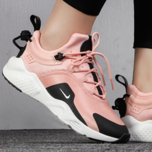 Alternative view of Giày Nike Wmns Air Huarache City Low Pink AO3172-602