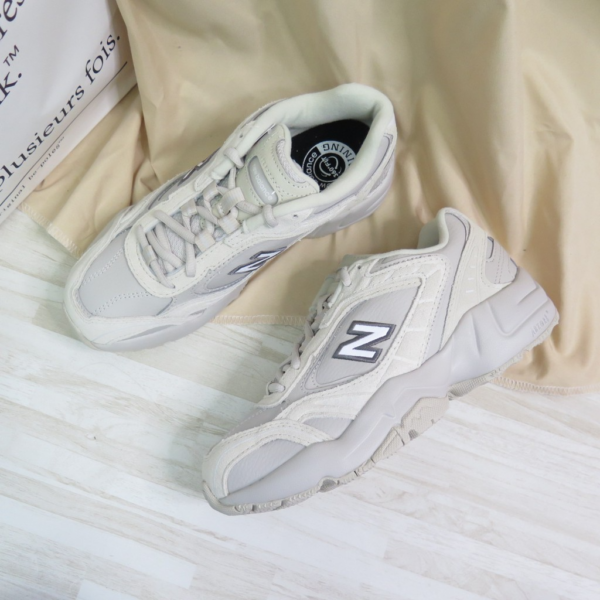 Giày New Balance Wmns 452 'Beige' WX452SR - Ảnh 4