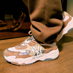 Alternative view of Giày MLB BigBall Chunky Lite SD New York Yankees 'Brown' 3ASHC3S1N-50BGD