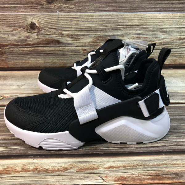 Giày Nike Wmns Huarache City Low 'Black White' AH6804-002 - Ảnh 7