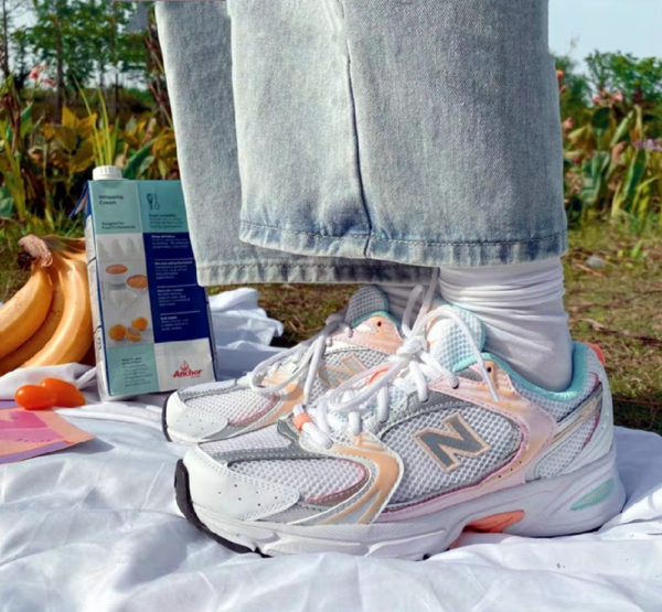 Giày New Balance Munsell White Ginger Pink MR530ESD - Ảnh 3