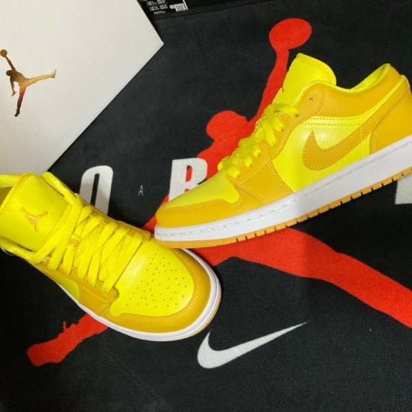 Giày Nike Wmns Air Jordan 1 Low 'Yellow Strike'  DC0774-700 - Ảnh 3