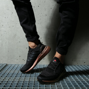 Alternative view of Giày Adidas UltraBoost 20 'Black Signal Pink' FV8335