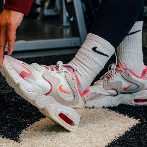 Giày Nike Air Max 2X Wmns 'Hyper Pink' DD8484-161 - Ảnh 2