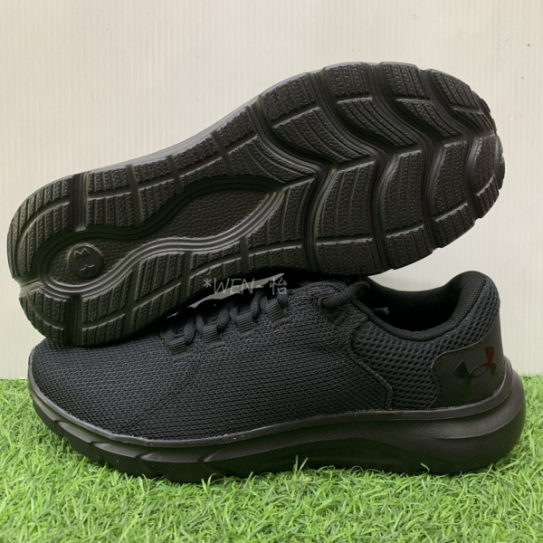 Giày Under Armour Phade RN Tripple Black 3023433-002 - Ảnh 2