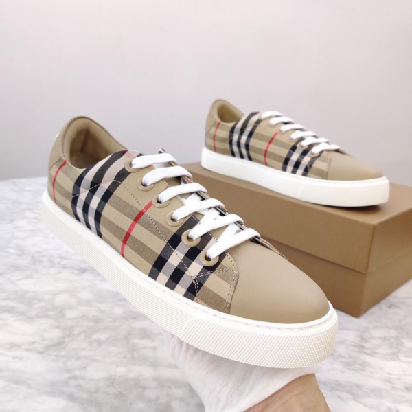 Giày Burberry Vintage Check Leather Beige 80172491 - Ảnh 3