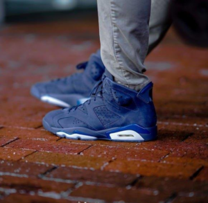 Alternative view of Giày Nike Jordan 6 Retro 'Diffuse Blue' 384664-400