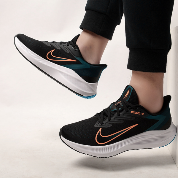 Giày Nike Air Zoom Winflo 7 'Black Atomic Orange' CJ0291-013 - Ảnh 2