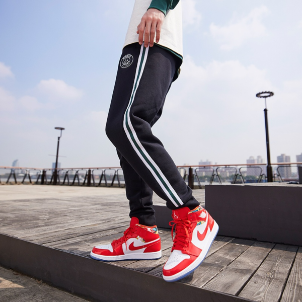 Giày Nike Air Jordan 1 Mid SE 'Barcelona Sweater' DC7294-600 - Ảnh 4