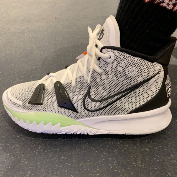 Giày Nike Kyrie 7 EP 'Brooklyn Beats' CQ9327-100 - Ảnh 3