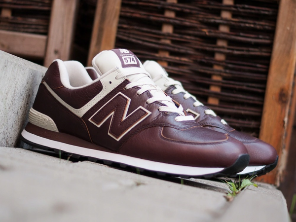 Giày New Balance 574 Classics 'Dark Brown' ML574LPB - Ảnh 7