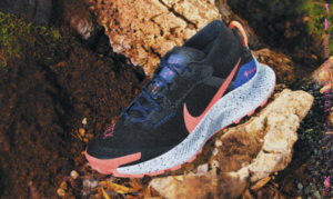 Alternative view of Giày Nike Wmns Pegasus Trail 3 GTX 'Black Flash Crimson' DC8794-002