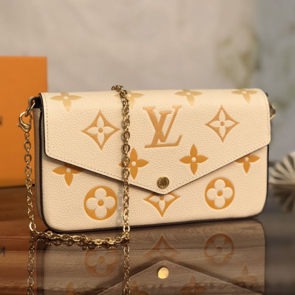 Túi Louis Vuitton Félicie Pochette Monogram Empreinte Leather M80498 - Ảnh 2