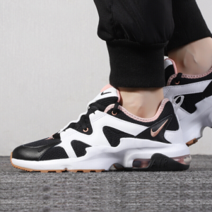 Alternative view of Giày Nike Wmns Air Max Graviton 'Black' AT4404-004