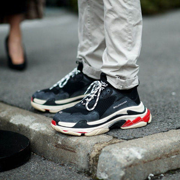 Giày Balenciaga Wmns Triple S Sneaker 'Black Red' 524037-W09O1-1000 - Ảnh 4