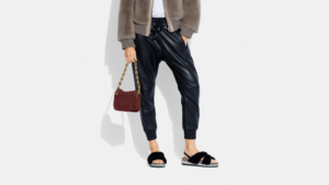 Tui Coach Swinger Bag Chain 'Candy Pink' C5430-B4RZH