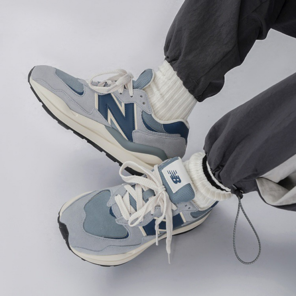 Giày New Balance 5740 'Eclipse' W5740LX1 - Ảnh 2