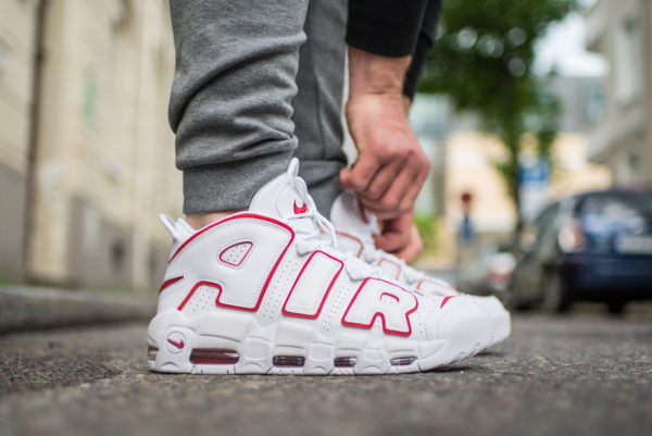 Giày Nike Air More Uptempo GS 'White Varsity Red' 415082-108 - Ảnh 3