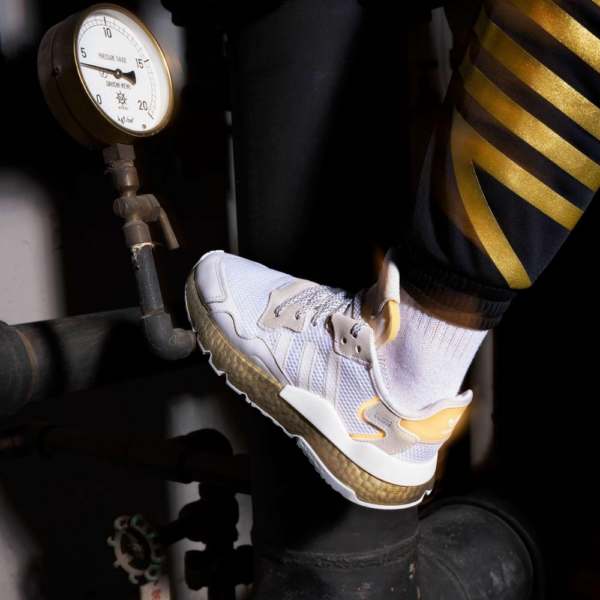 Giày Adidas Wmns Nite Jogger 'White Gold Metallic' FV4138 - Ảnh 2