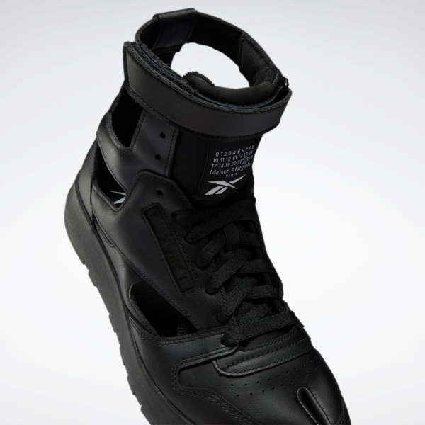 Giày Reebok Maison Margiela x Classic Leather Tabi High 'Black' GX5041 - Ảnh 5