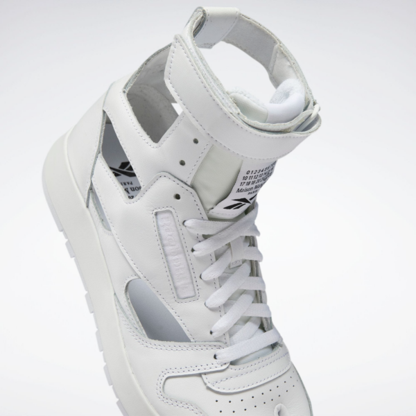 Giày Reebok Maison Margiela x Classic Leather Tabi High 'White' GX5040 - Ảnh 6