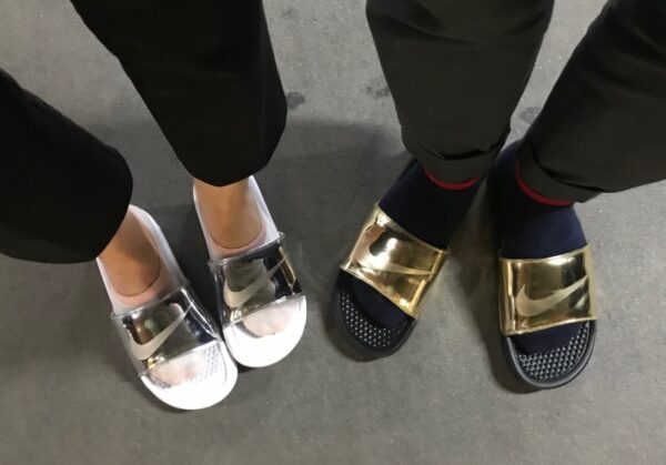 Dép Nike Benassi JDI 'Metal Silver' CJ0654-081 - Ảnh 2