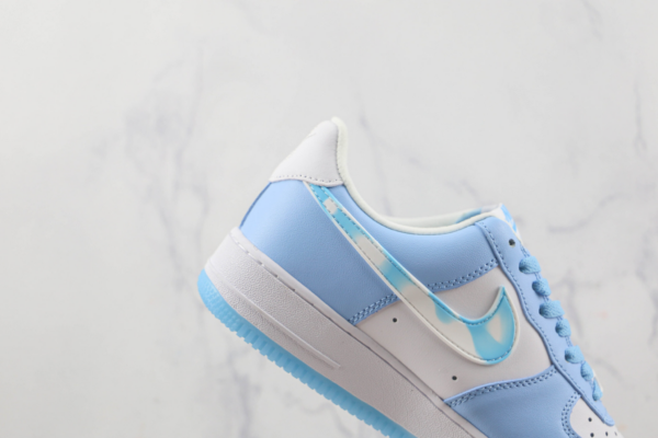 Giay Nike Air Force 1 '07 LX 'Celestine Blue' DX2937-100