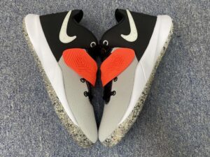 Alternative view of Giày Nike Kyrie Flytrap III 'Light Smoke Grey' CZ6567-001