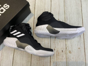 Giay Adidas Pro Bounce 2018 'Black White' FW5746