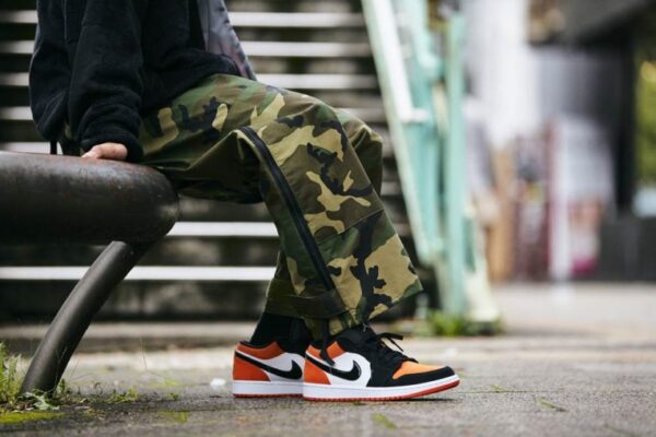 Giày Nike Air Jordan 1 Low 'Shattered Backboard' 553558-128 - Ảnh 5