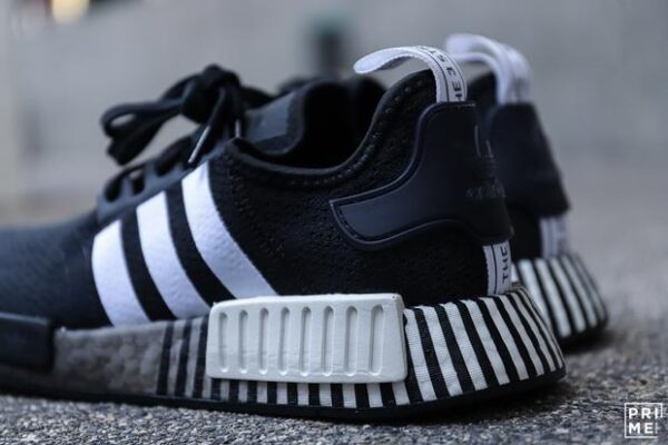 Giày Adidas NMD R1 'Glitch Black White' FV3649 - Ảnh 3