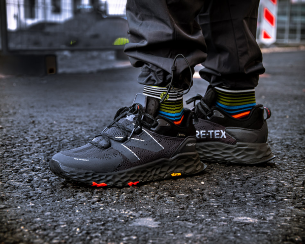 Giày New Balance Fresh Foam Hierro V5 'Black' MTHIEBX5 - Ảnh 4