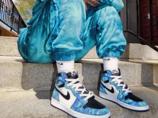 Giày Nike Air Jordan 1 Retro High 'Tie Dye' CD0461-100 - Ảnh 4