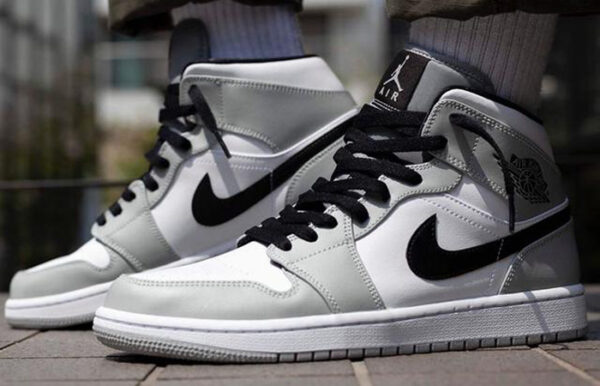 Giày Nike Air Jordan 1 Mid 'Smoke Grey' 554724-092 - Ảnh 9