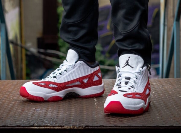Giày Nike Air Jordan 11 Retro Low IE 'Gym Red' 919712-101 - Ảnh 6