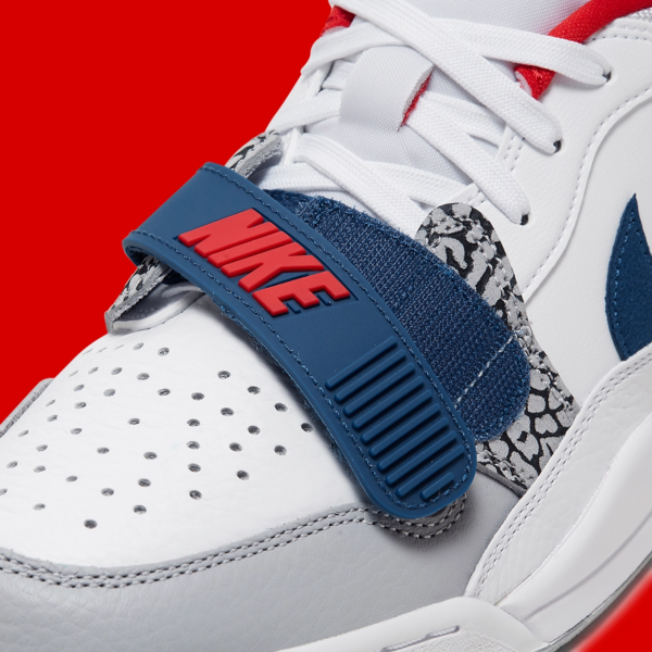 Giay Nike Jordan Legacy 312 Low 'True Blue' CD7069-104