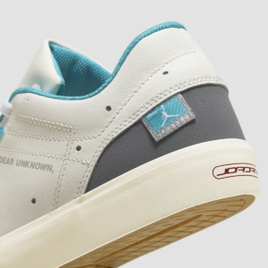 Giay Nike Air Jordan Series  07 'Dear Unknown' FB1869-111