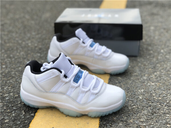 Giày Air Jordan 11 Retro Low GS 'Legend Blue' 528896-117 - Ảnh 10