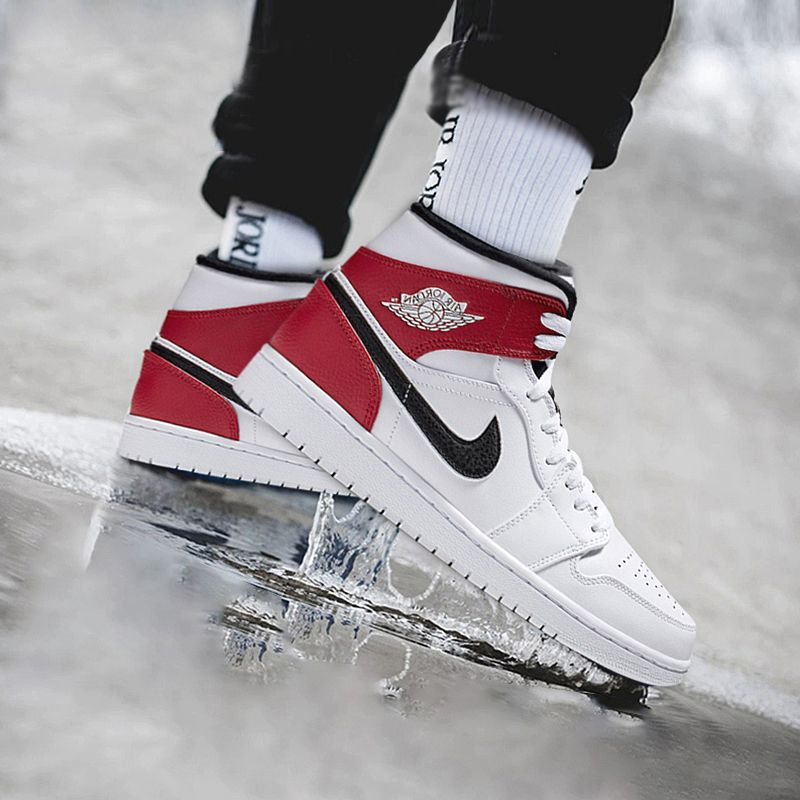 Giày Nike Air Jordan 1 Mid 'White Chicago Remix' 554724-116 - Ảnh 2