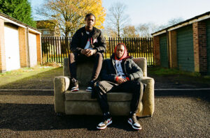 Alternative view of Giày Nike Air Jordan 1 Mid 'Newspaper' 852542-061