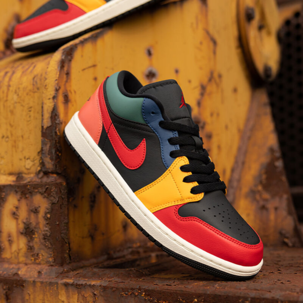 Giay Nike Air Jordan 1 Low SE 'Multicolor' DN3739-060