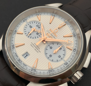 Alternative view of Đồng Hồ Omega Seamaster Aqua Terra GMT 'Brown' 231-13-43-52-02-001