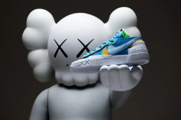 Giày Nike KAWS x sacai x Blazer Low 'Neptune Blue' DM7901-400 - Ảnh 6