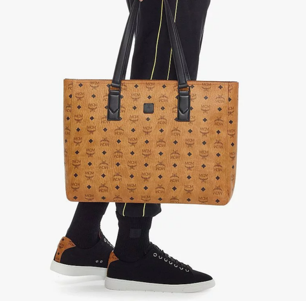 Túi MCM Klassik Shopper in Visetos MMPCSKC01CO001 - Ảnh 2